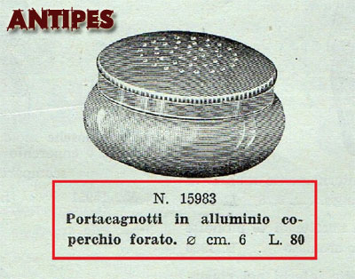 Contenitore porta cagnotti marchiato ERRE esposto nel catalogo Ravizza del 1956
