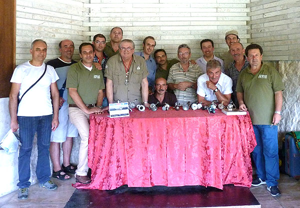 Silvano Baraldi con vari amici