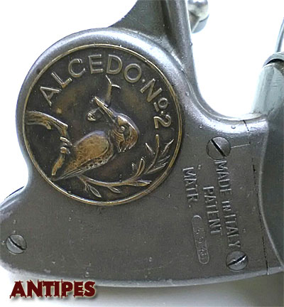 Alcedo N°2 - Made in Italy - Patent - piede sottile