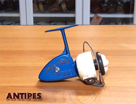 CopTes Mascotte - in abbinamento azzurro e panna
