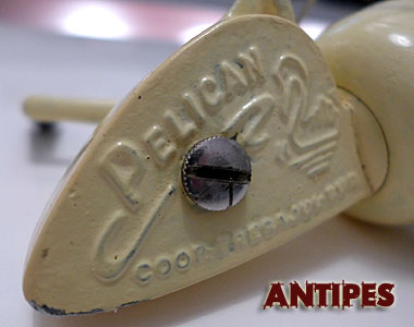 Pelican 100 copia prodotta in Romania